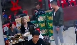 爆料打人者视频大全最新,打人者视频大全，一窥暴力事件全貌